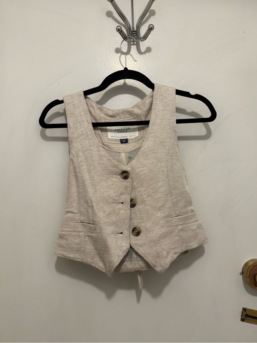 American Eagle Light Beige Textured Vest